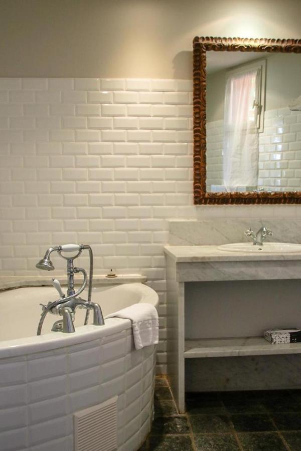 Hotel Du Cigalou - Les Collectionneurs 3*