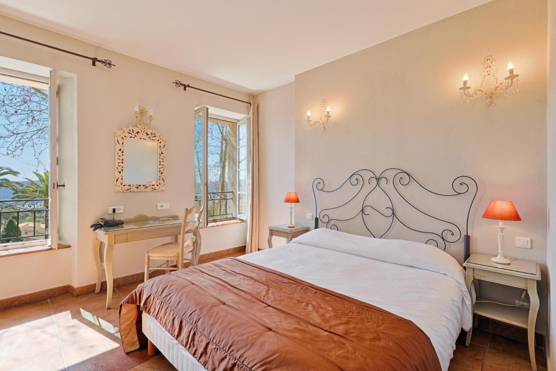Du Cigalou - Les Collectionneurs 3* Bormes-les-Mimosas